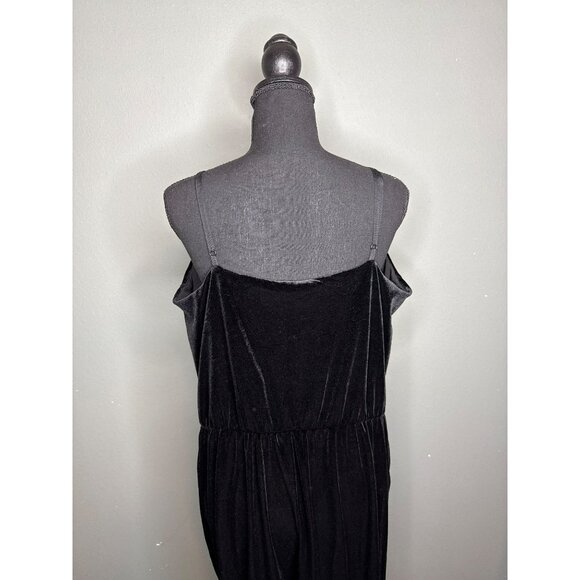 Weekday Black Velvet Jumpsuit Wide Leg Adjustable Straps V-Neck Women's Large - Picture 13 of 14